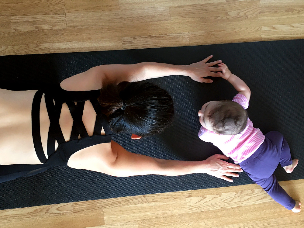 yoga post-natal maman bébé
